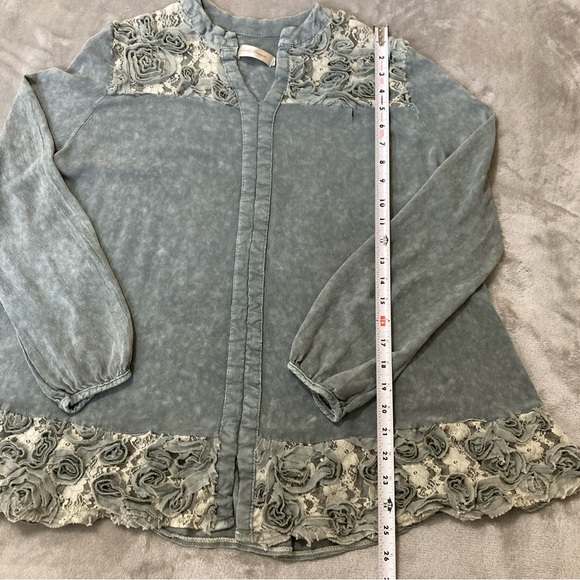 Simply Couture Women’s Blouse Gray Embellished Long Sleeve Size S Bohemian - Picture 8 of 14